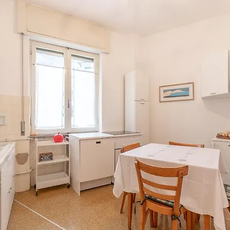 Free Parking - 2 Passi Dal Mare Apartment